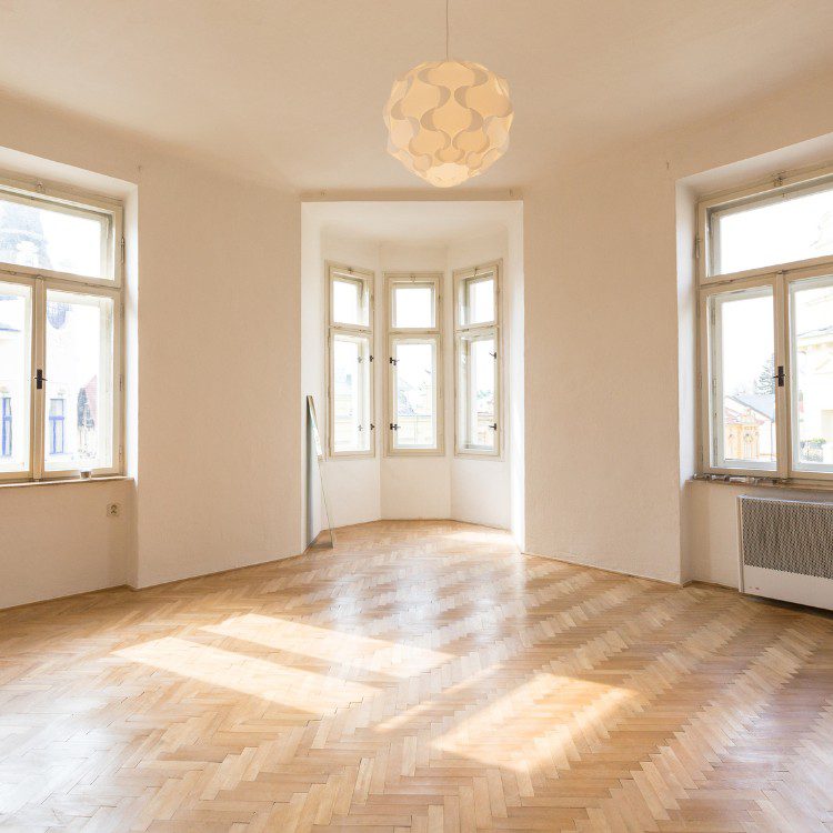 Maria’s Housekeeping Service Maria’s Housekeeping Service